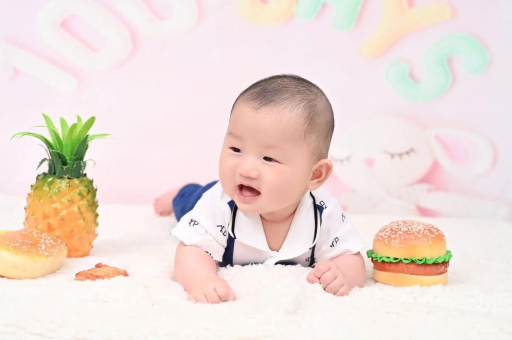 借卵生子咨询宝宝肚子胀拉稀怎么办